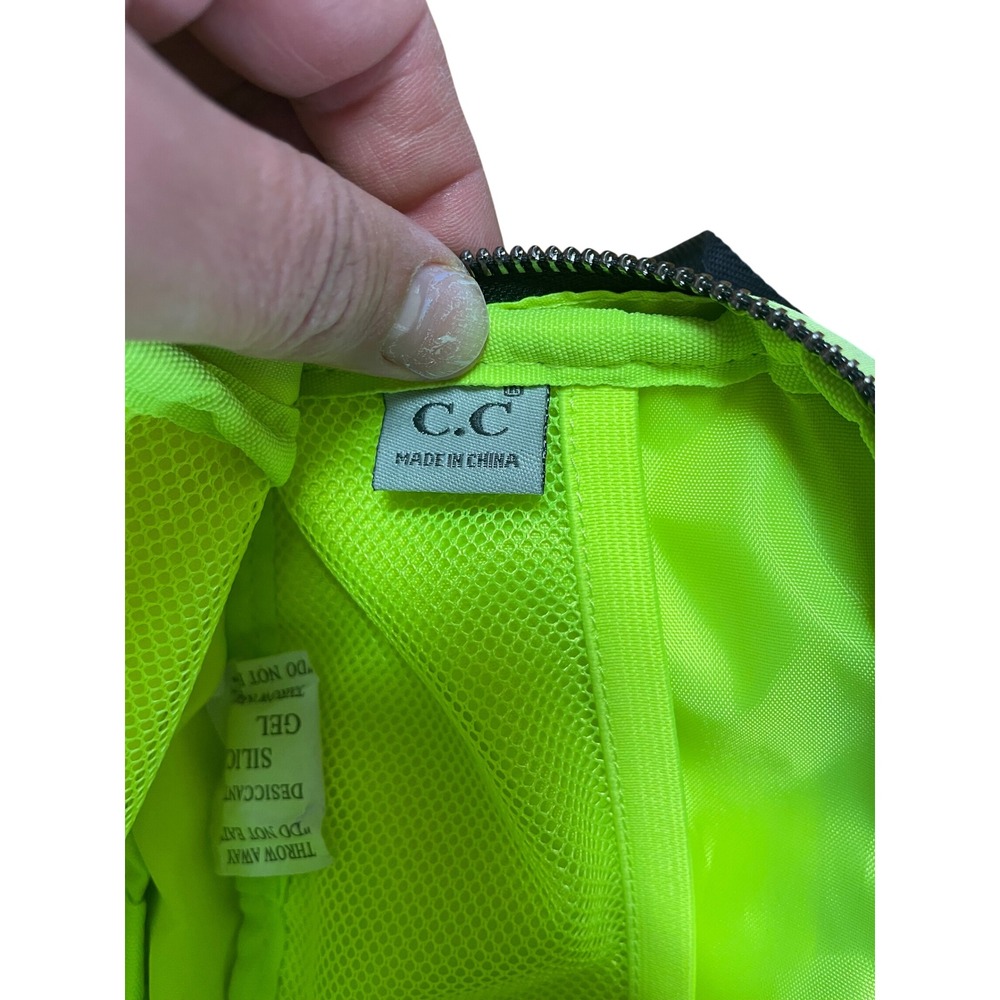 CC Belt Bag Neon Lime Green Nylon Fanny Pack Waist Bag Adjustable Strap NWOT - Picture 6 of 10